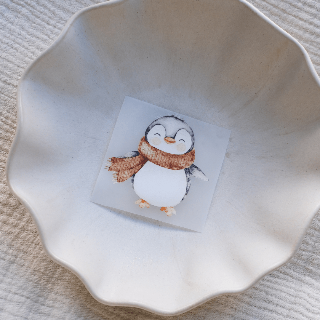 Limited Edition Bügelbild "Pingu, der Kuschlige"