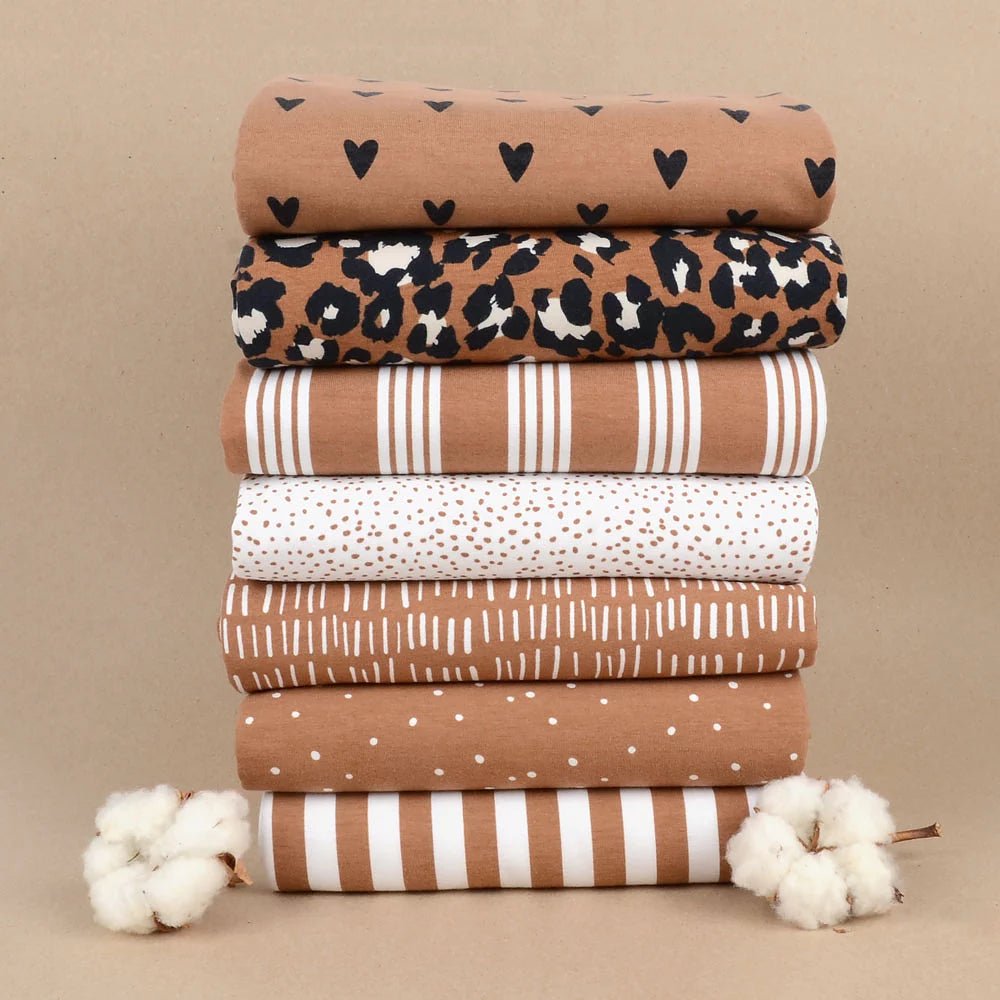 Tygdrömmar Bio Jersey "Dots" Sandstorm - Würfel & Mütze