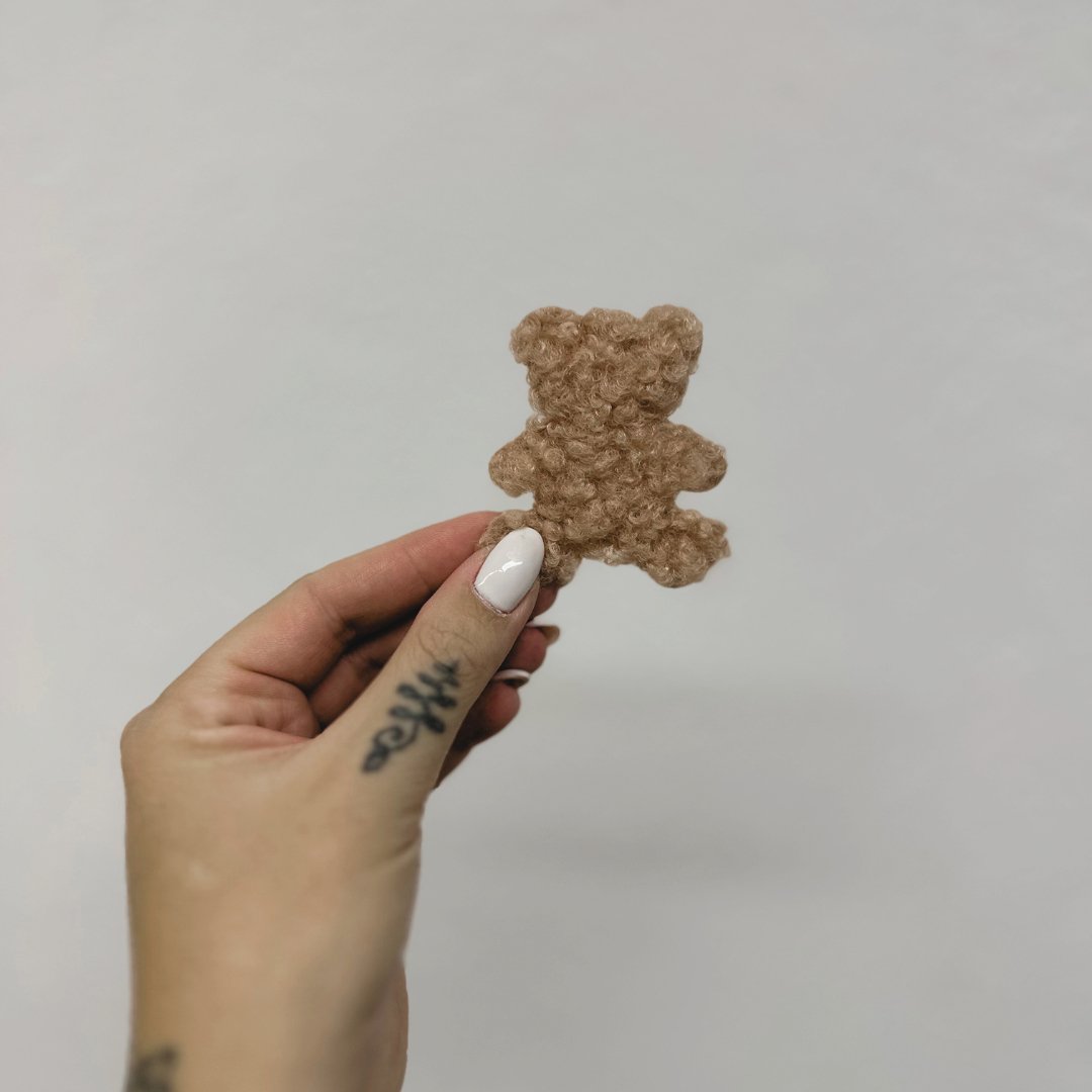 Patch Kuschelbär Haselnuss - Würfel & Mütze