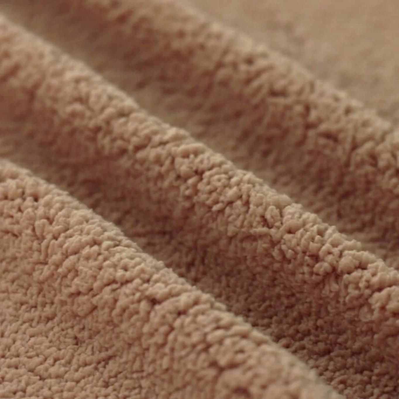Teddystoff Fleece "Kakao" - Würfel & Mütze
