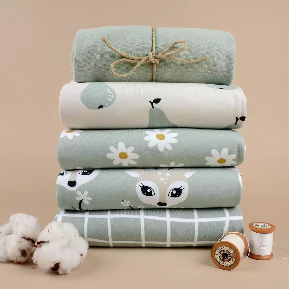 Tygdrömmar Bio Jersey "Pears" Sage - Würfel & Mütze