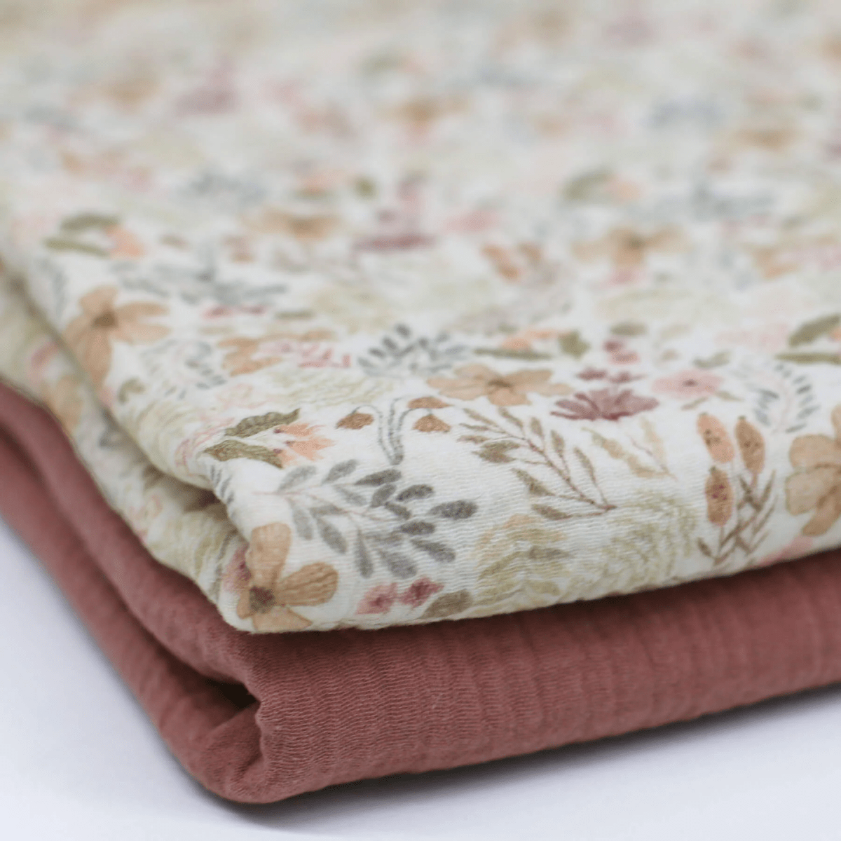 Musselin Waldblüten Lehmrosa