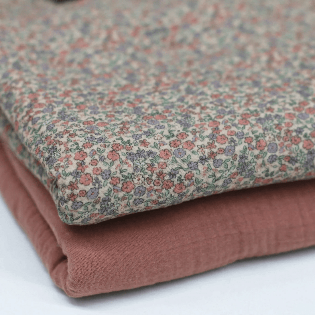 Musselin Pretty Flowers Clay