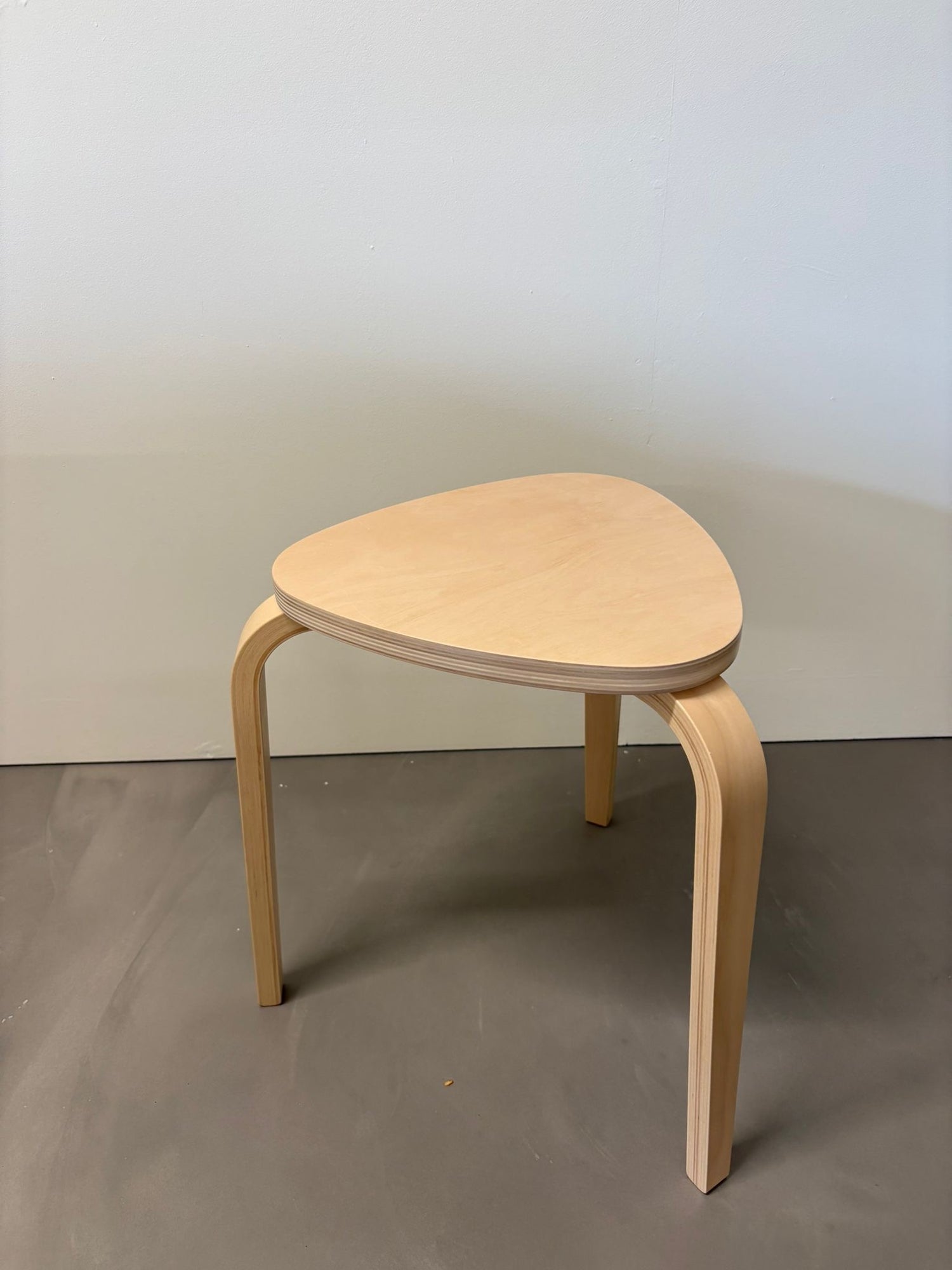 Hocker KYRRE
