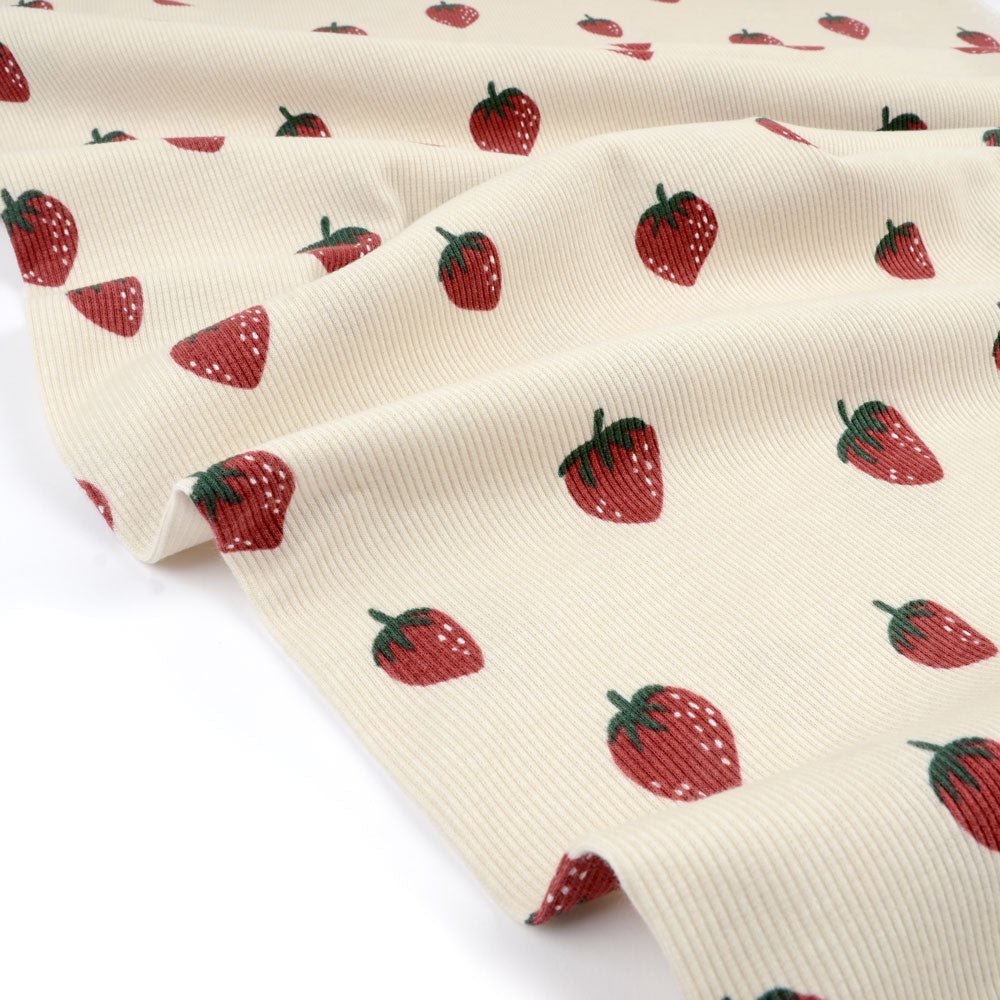 Tygdrömmar Bio Ribjersey Strawberry - Würfel &amp; Mütze