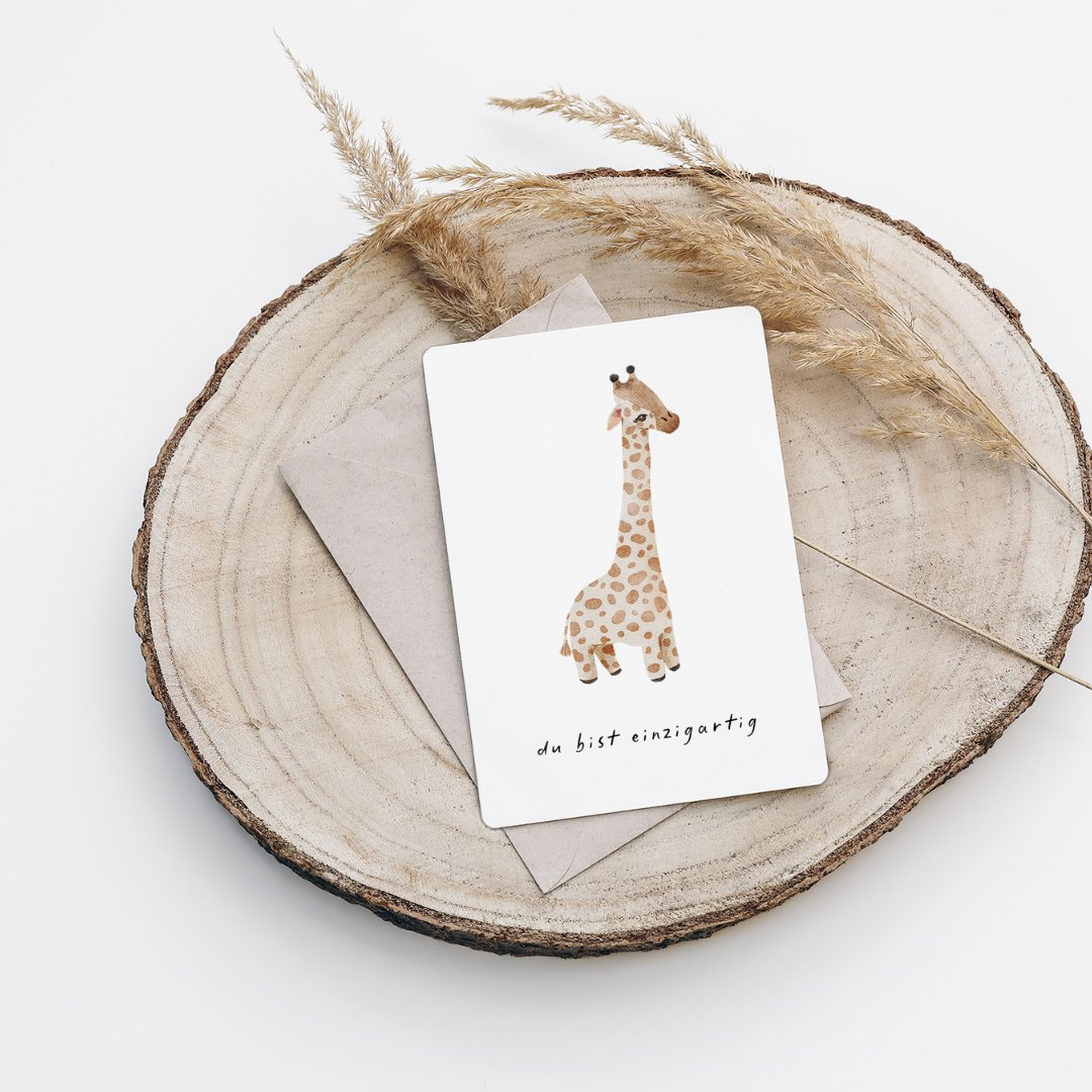 Eigenproduktion Postkarte Giraffe - Würfel & Mütze